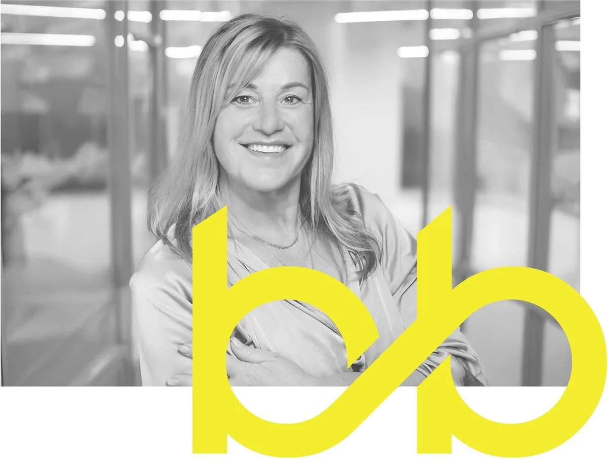 Britta Brandenburg mit bb Logo